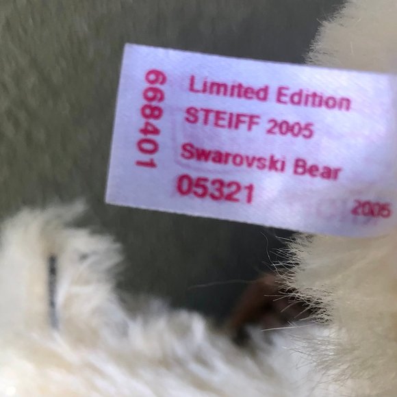Steiff Teddy Bear   2005 With The Swarovski Ornament - Picture 8 of 15